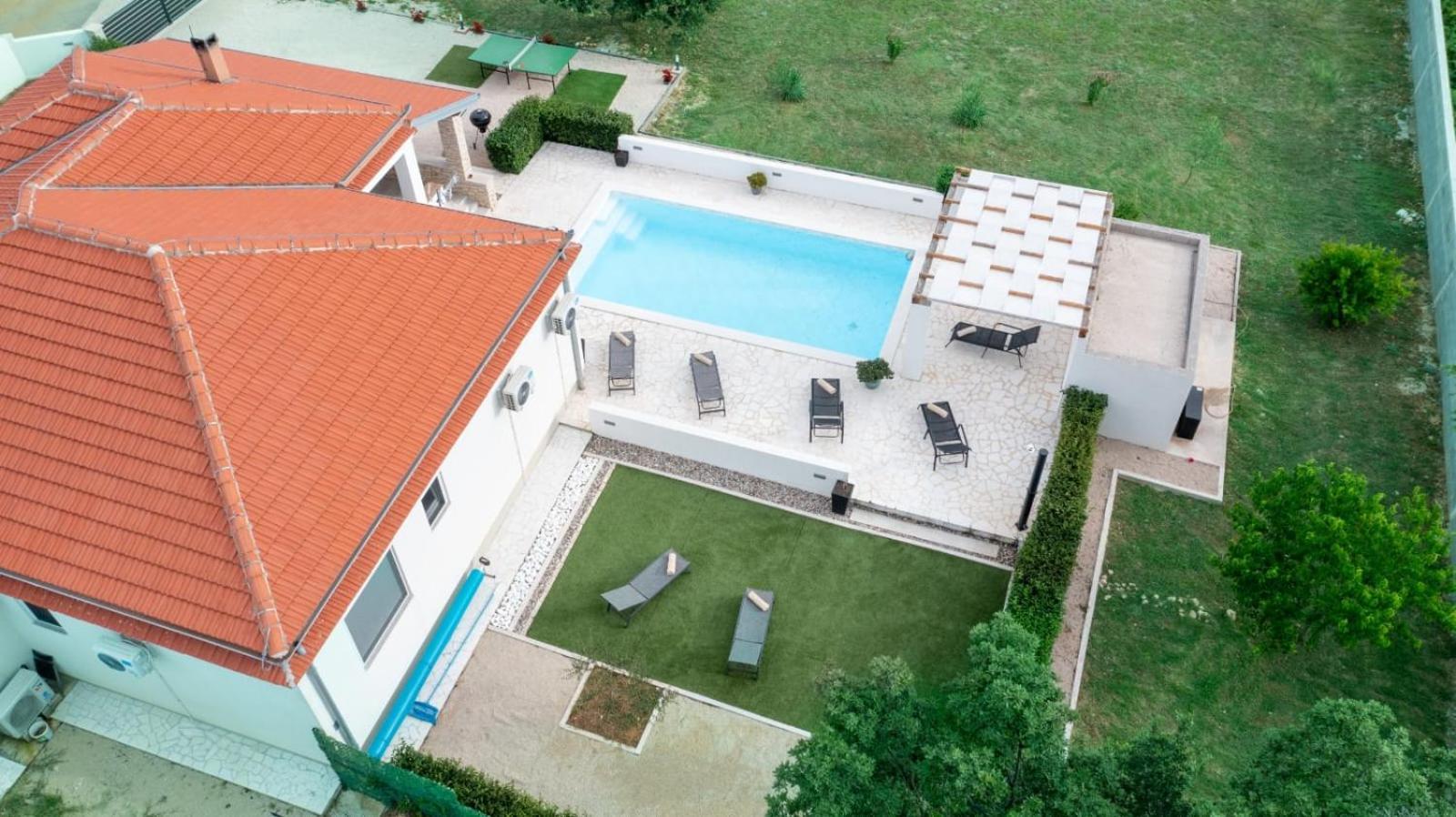 Holidayhouse Alirio With Heated Pool. 沃希 外观 照片